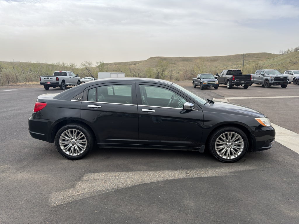 2011 Chrysler 200 Limited
