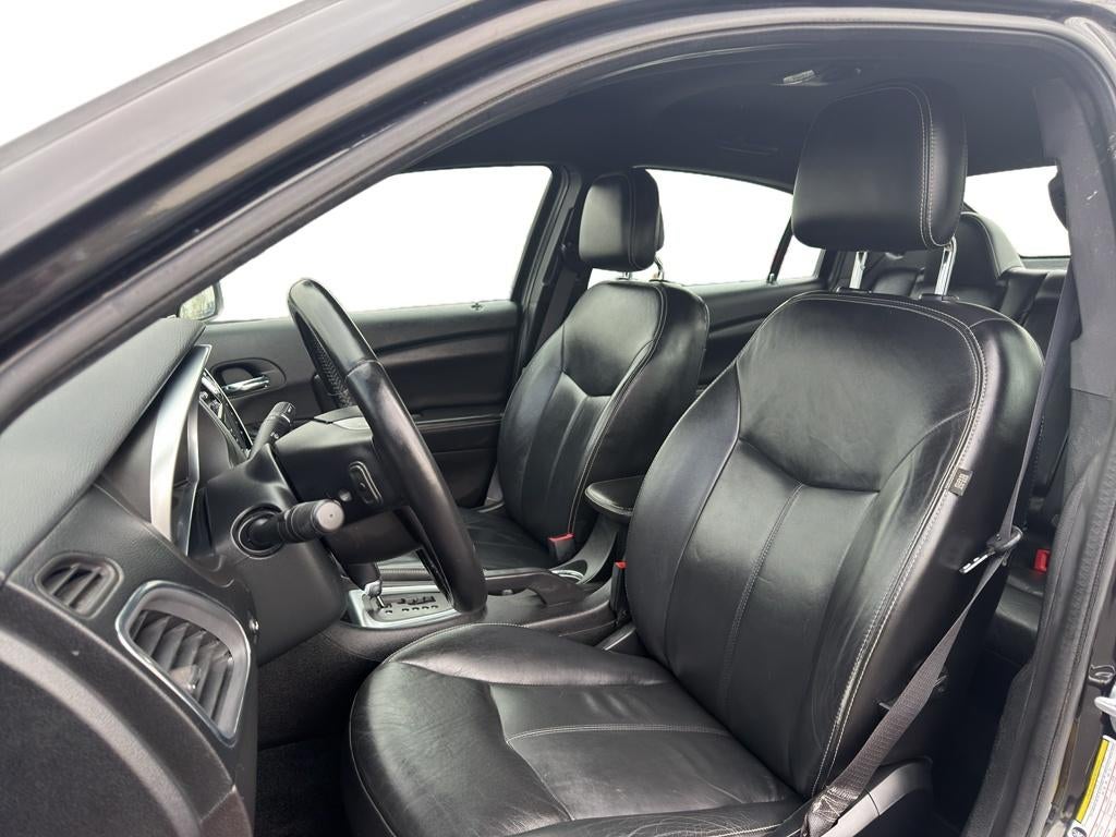 2011 Chrysler 200 Limited