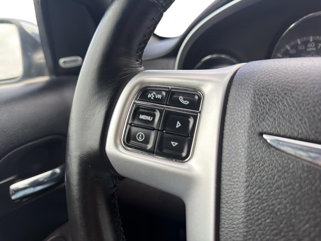 2011 Chrysler 200 Limited