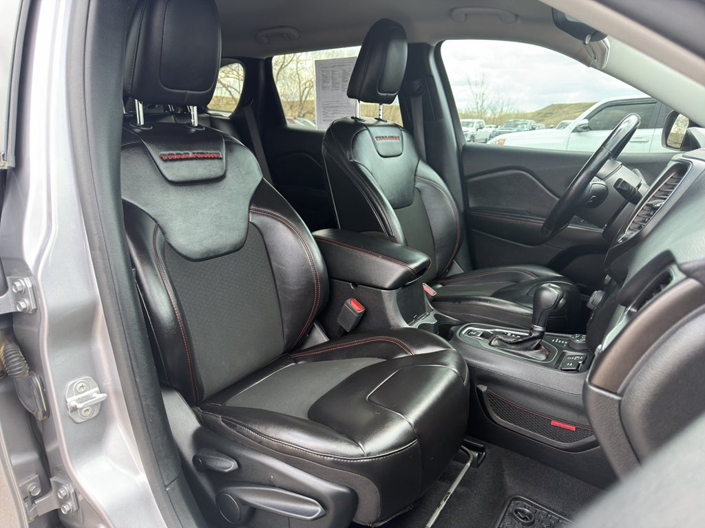 2020 Jeep Cherokee Trailhawk