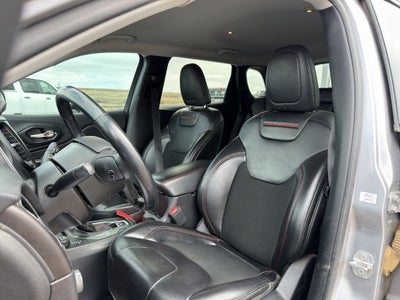 2020 Jeep Cherokee Trailhawk