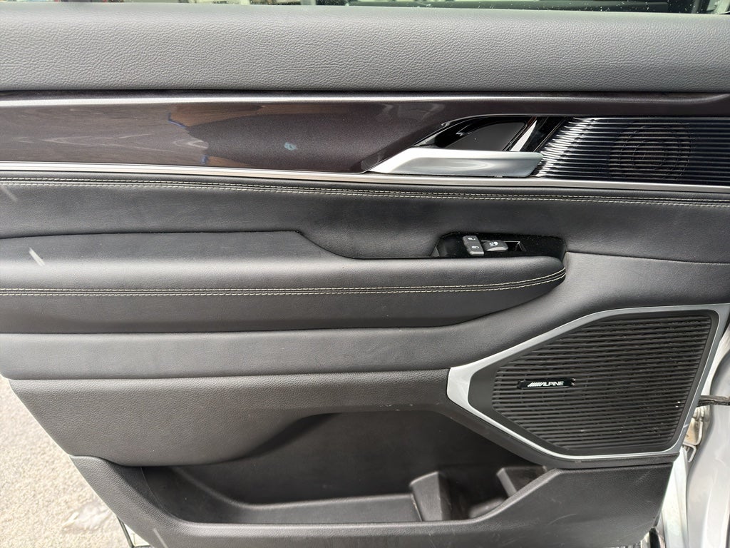 2024 Jeep Wagoneer BASE