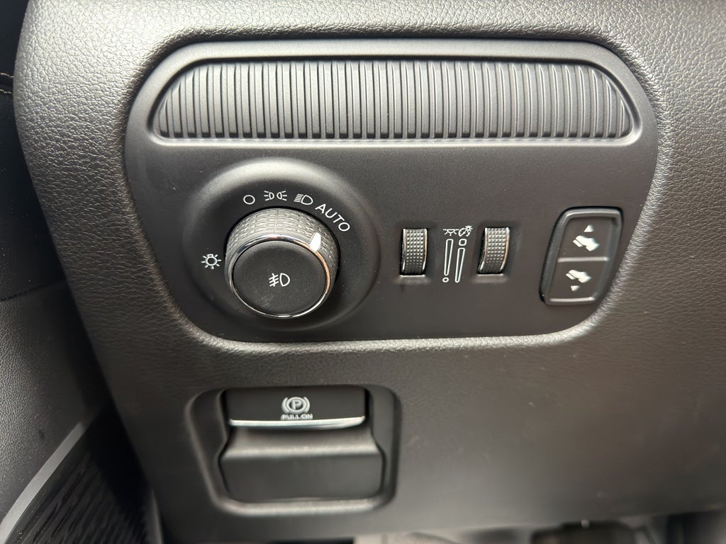 2024 Jeep Wagoneer BASE