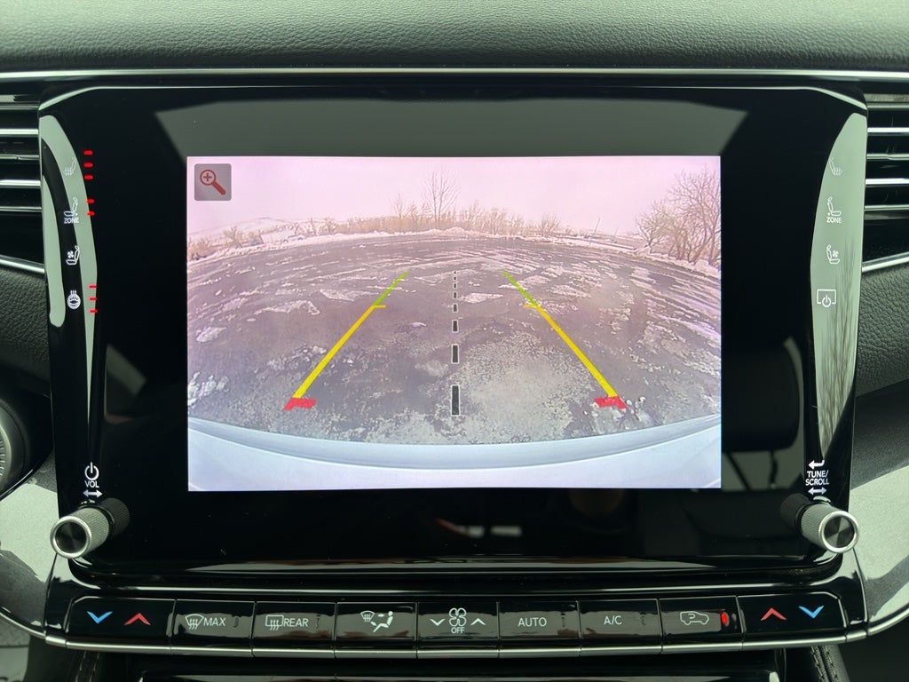 2024 Jeep Wagoneer BASE