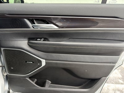 2024 Jeep Wagoneer BASE