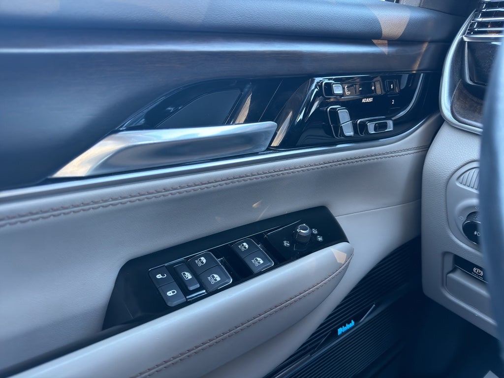 2022 Jeep Grand Wagoneer Series I