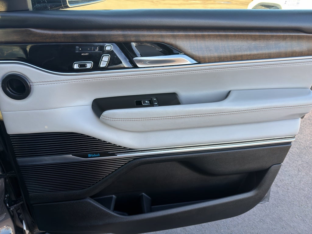 2022 Jeep Grand Wagoneer Series I