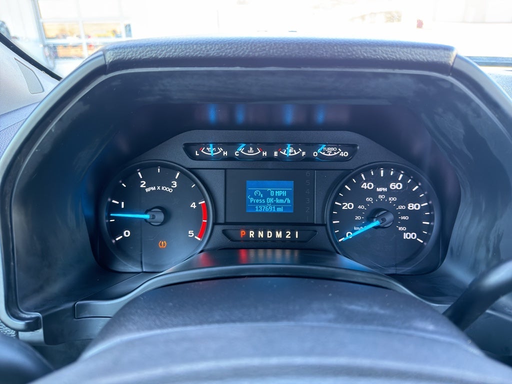 2017 Ford Super Duty F-350 SRW XL