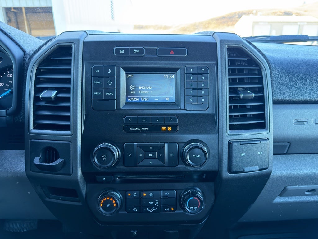 2017 Ford Super Duty F-350 SRW XL