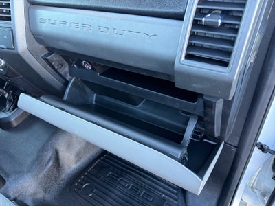 2017 Ford Super Duty F-350 SRW XL