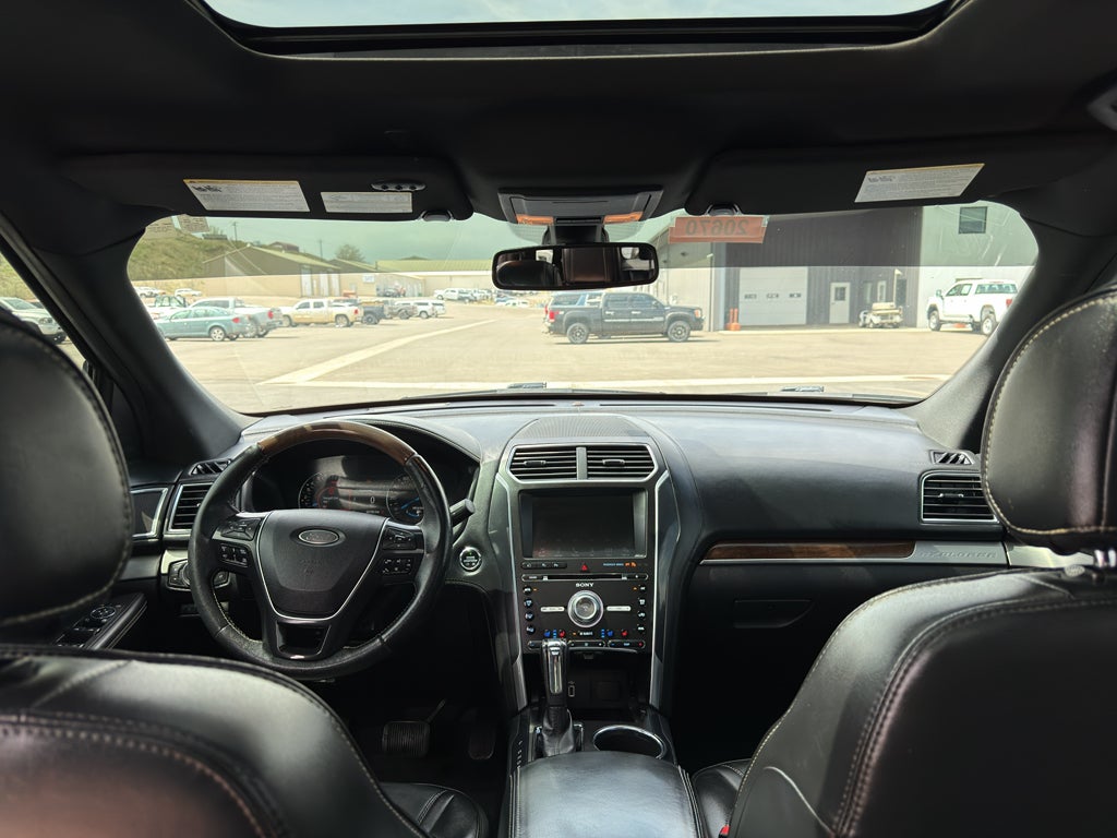 2017 Ford Explorer Platinum