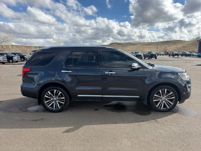 2017 Ford Explorer Platinum