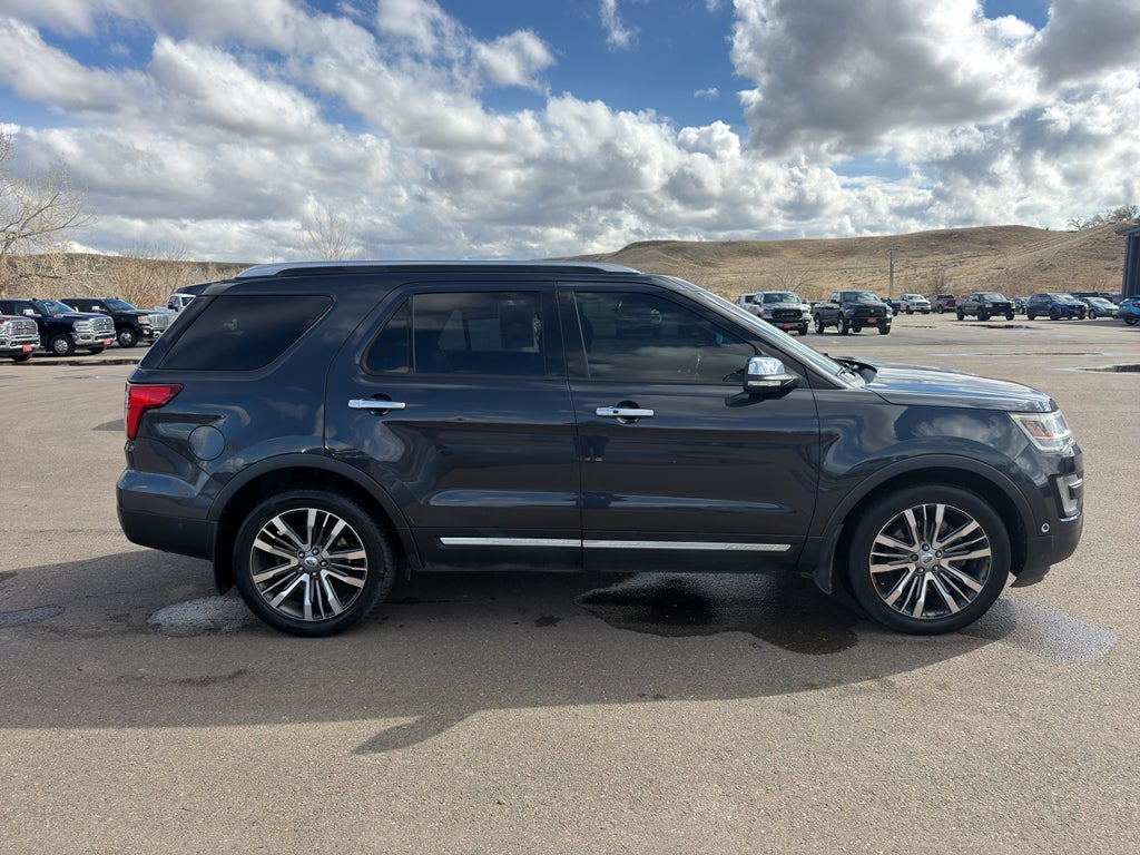 2017 Ford Explorer Platinum