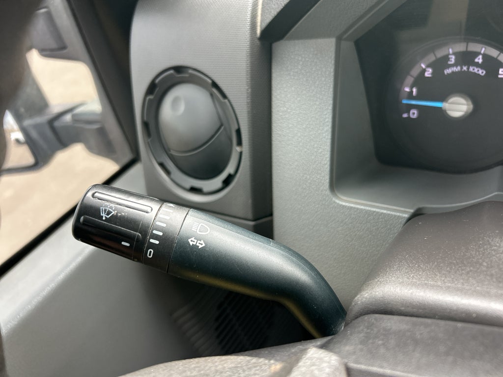 2012 Ford Super Duty F-250 SRW XL