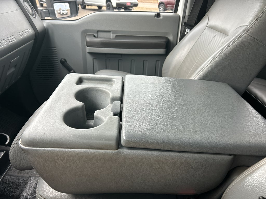 2012 Ford Super Duty F-250 SRW XL