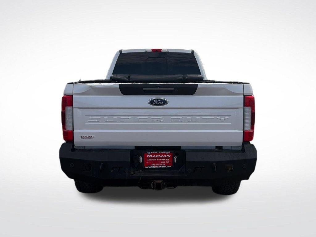 2017 Ford Super Duty F-350 SRW Platinum