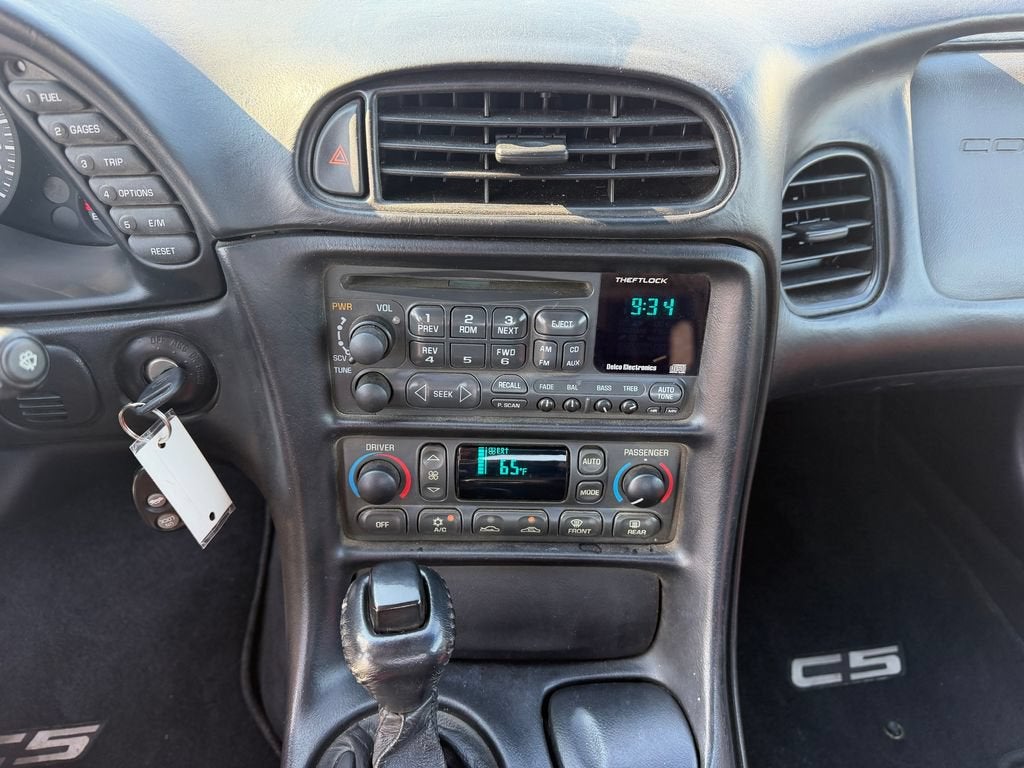 2002 Chevrolet Corvette BASE