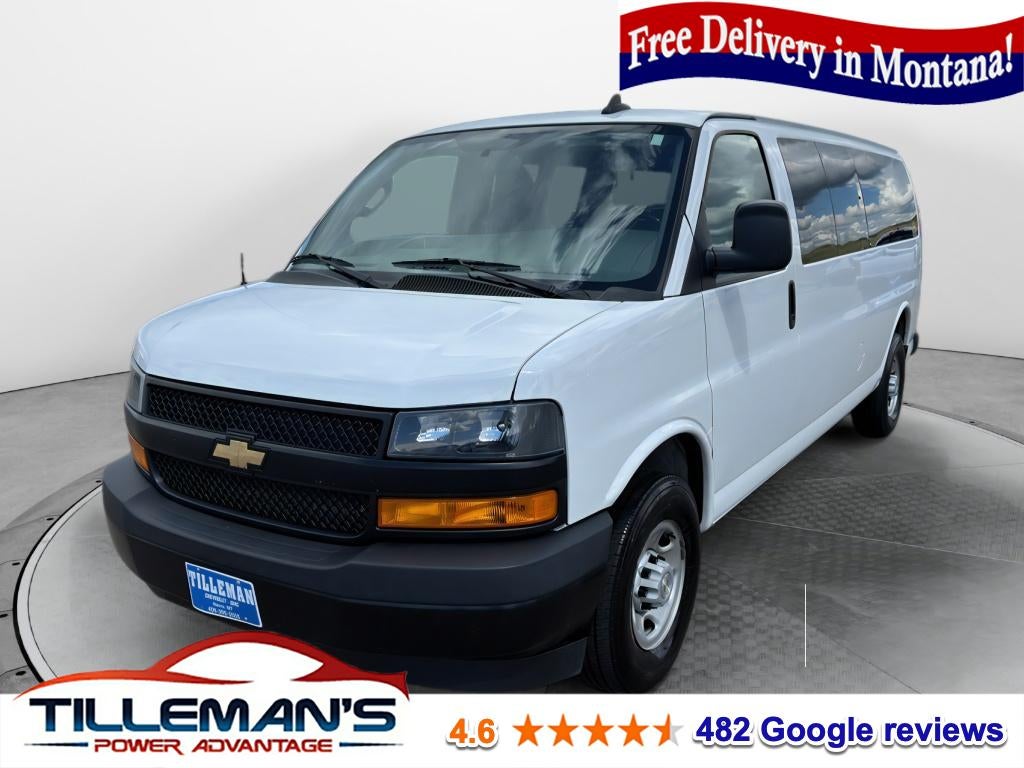 2022 Chevrolet Express Passenger 3500 1LS