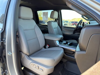2025 Chevrolet Silverado 3500 HD LTZ