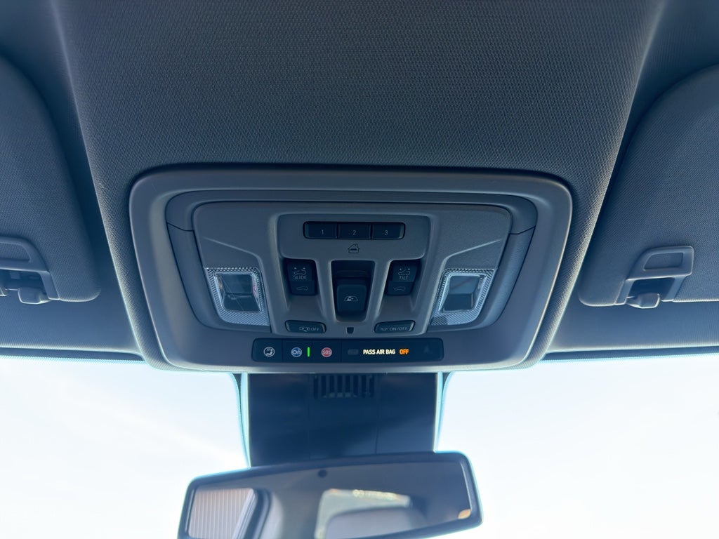 2025 Chevrolet Silverado 3500 HD LTZ