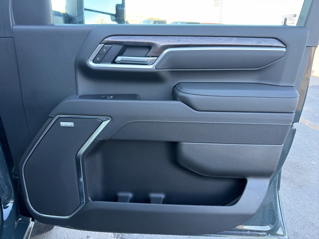 2025 Chevrolet Silverado 3500 HD LTZ