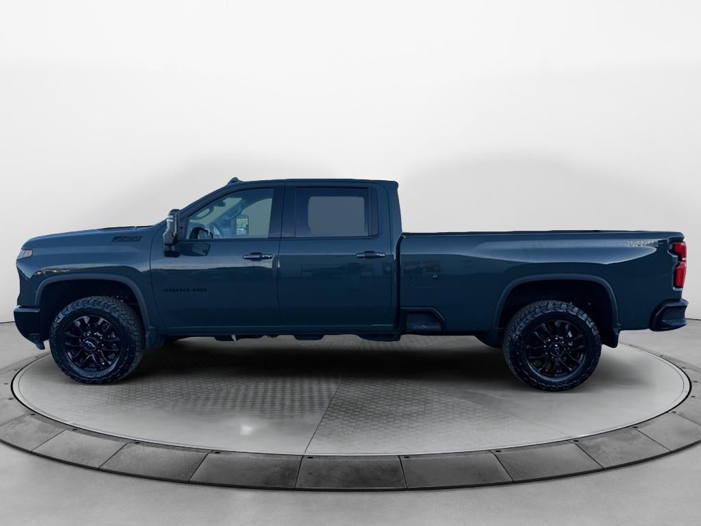 2025 Chevrolet Silverado 3500 HD LTZ