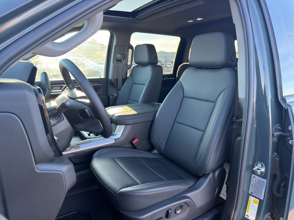 2025 Chevrolet Silverado 3500 HD LTZ