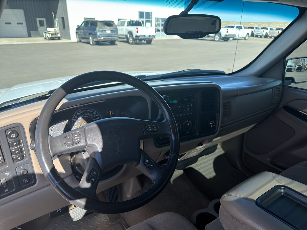 2004 Chevrolet Silverado 1500 LS