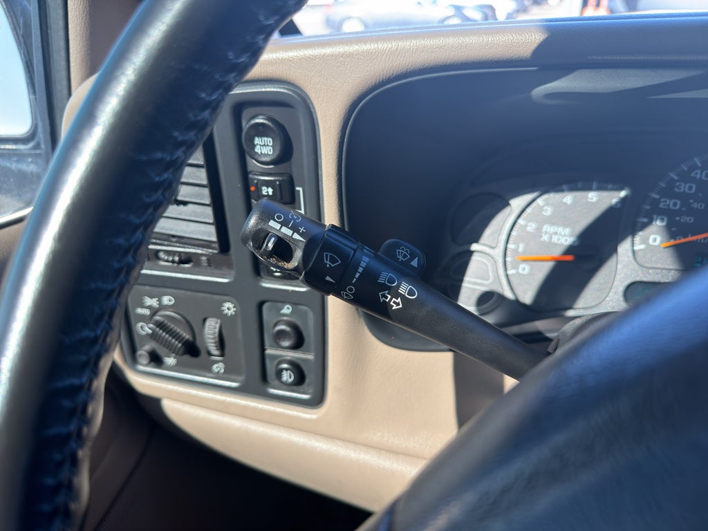 2004 Chevrolet Silverado 1500 LS