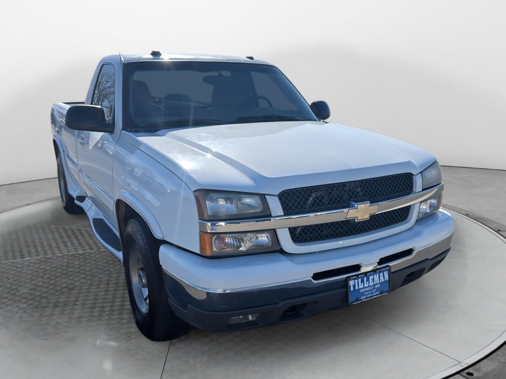 2004 Chevrolet Silverado 1500 LS