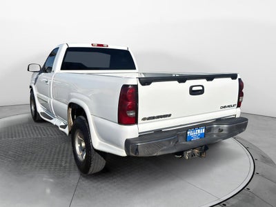 2004 Chevrolet Silverado 1500 LS