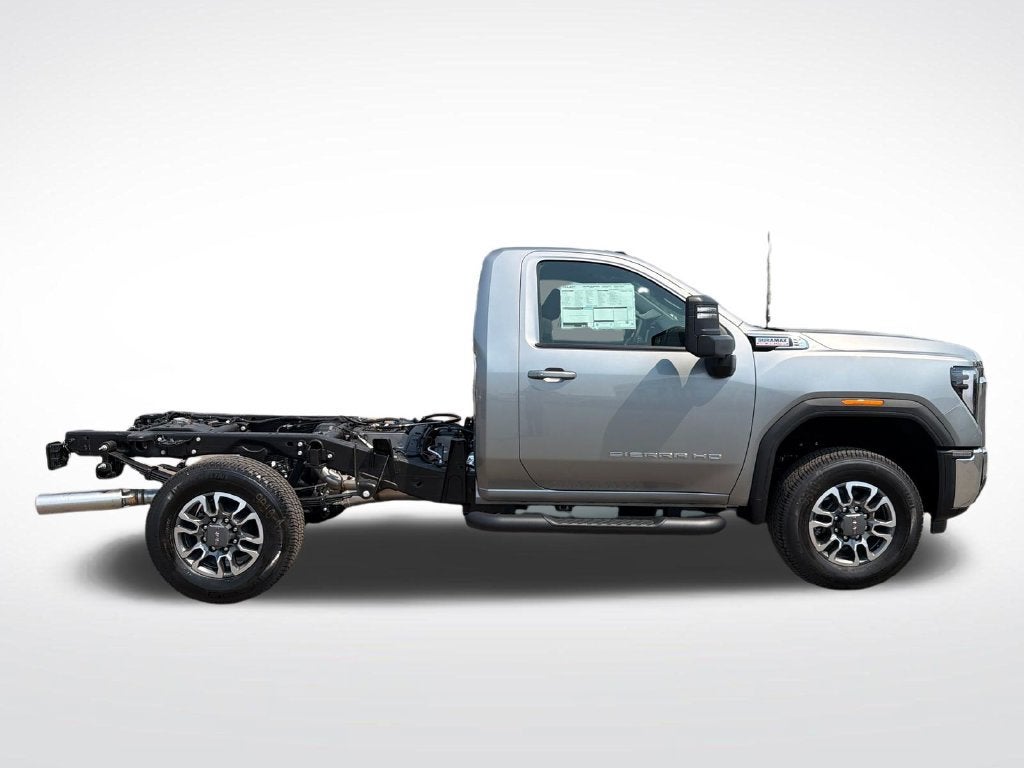 2026 GMC Sierra 3500 HD SLE