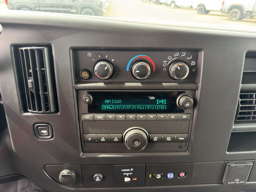 2025 GMC Savana Passenger LS