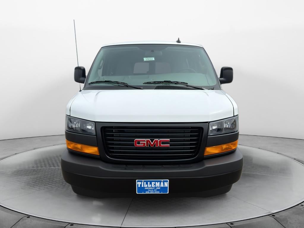 2025 GMC Savana Passenger LS