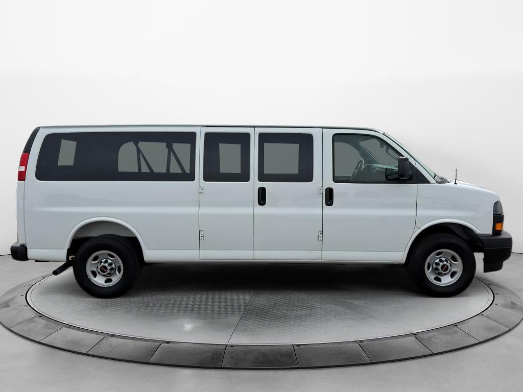2025 GMC Savana Passenger LS