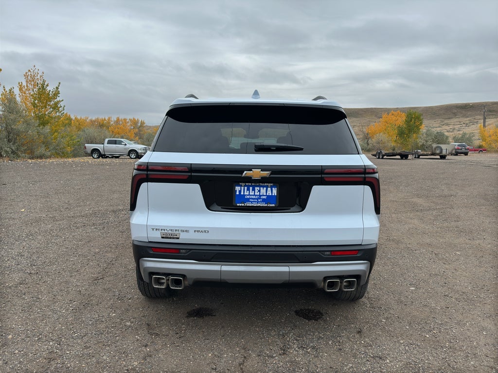 2026 Chevrolet Traverse LT