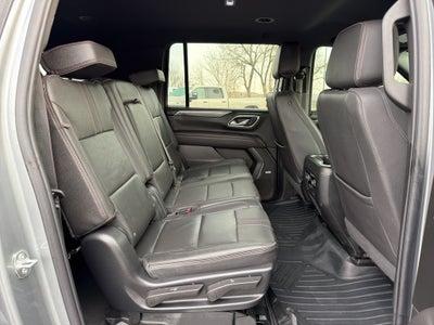 2023 Chevrolet Suburban RST