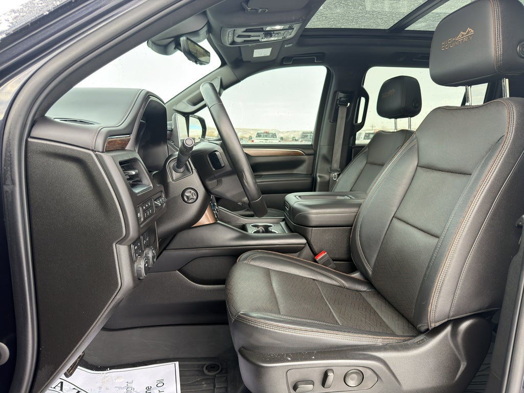 2023 Chevrolet Suburban High Country