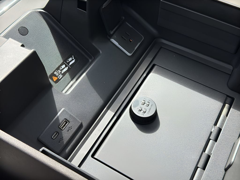 2025 GMC Sierra 3500 HD SLT