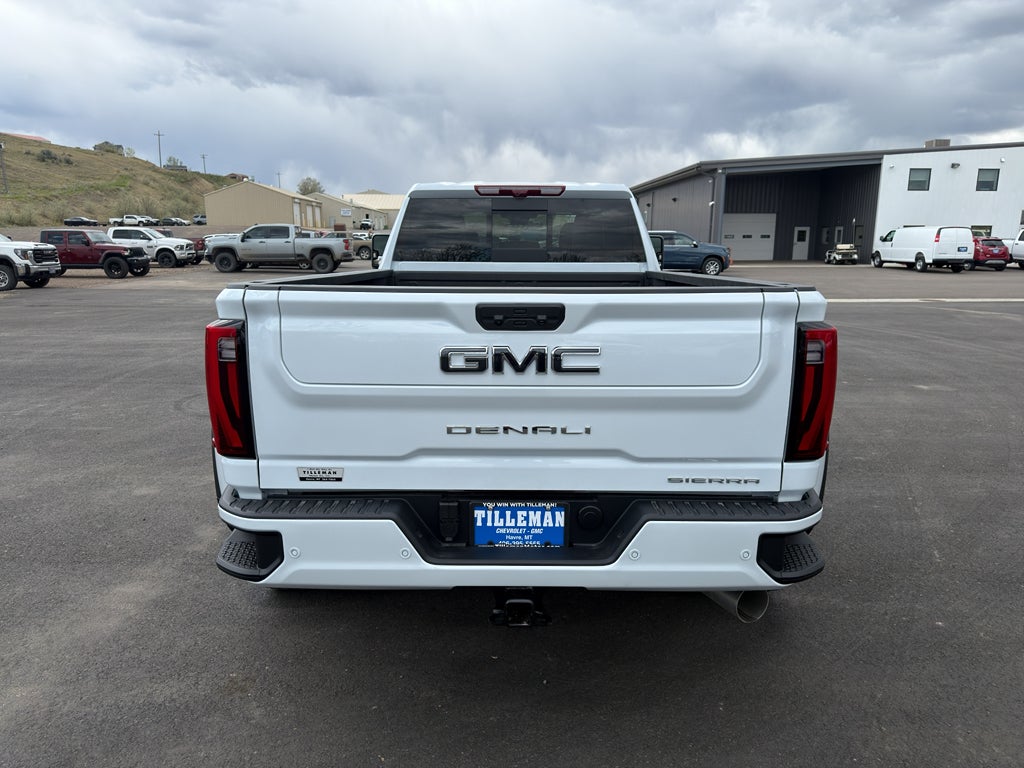 2026 GMC Sierra 3500 HD Denali Ultimate DRW