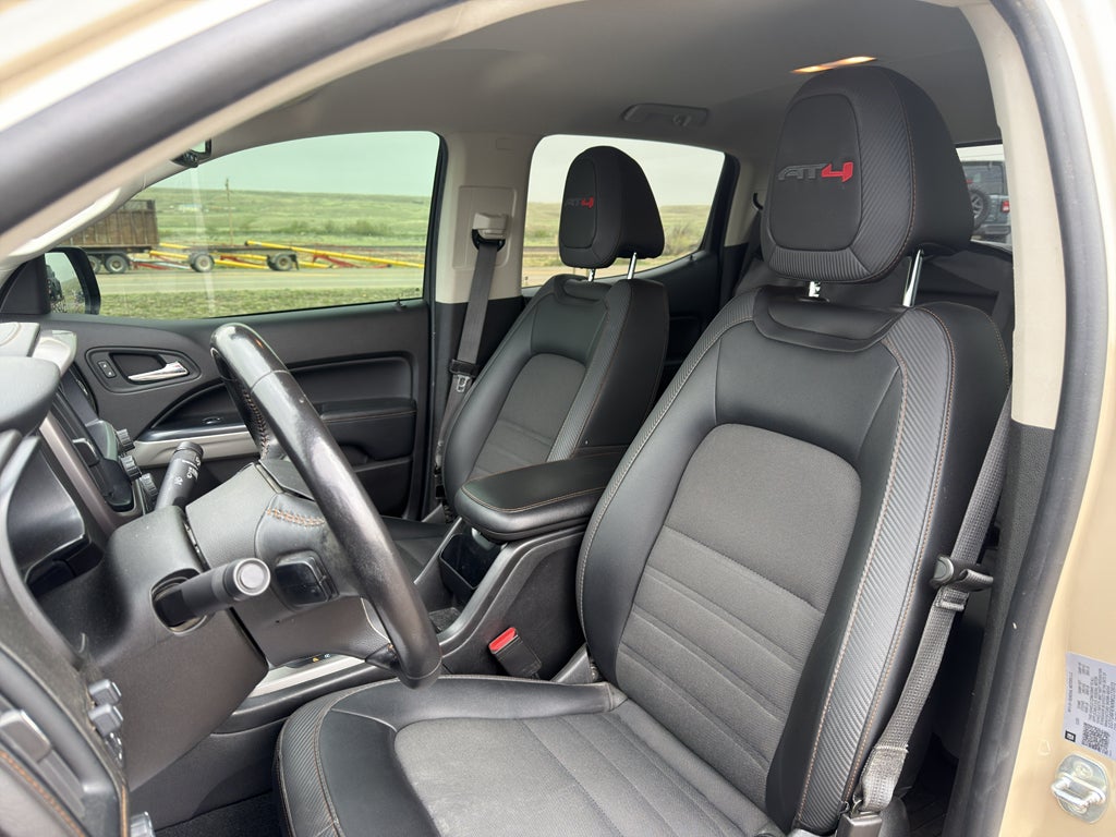 2021 GMC Canyon 4WD AT4 w/Cloth
