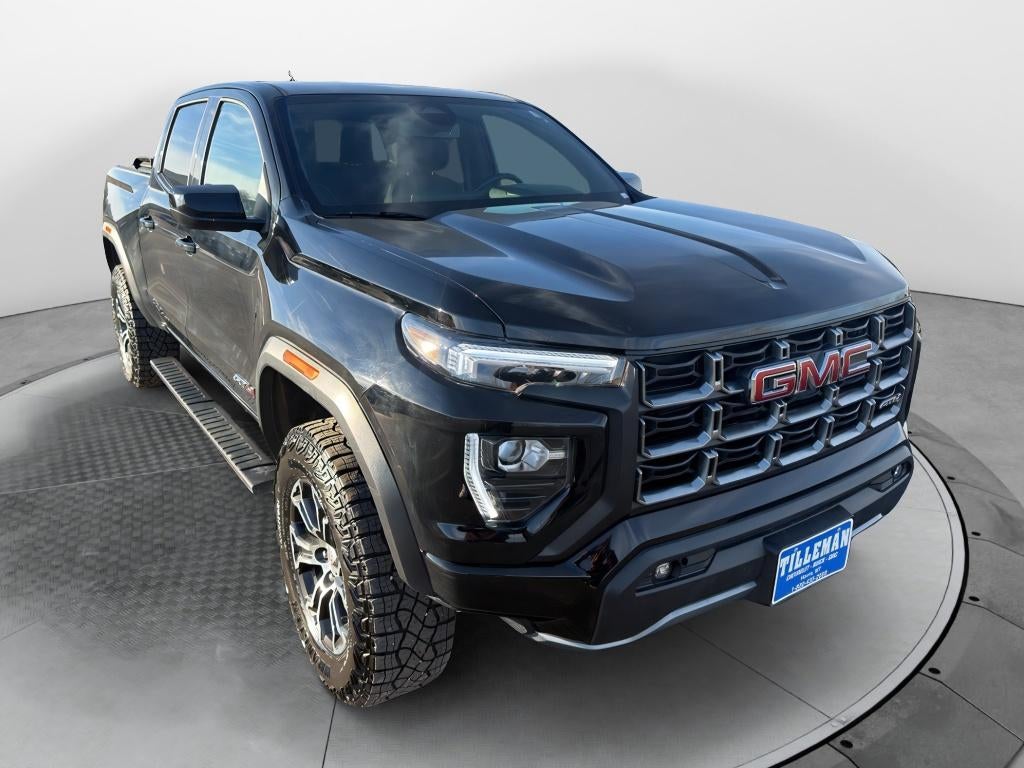2024 GMC Canyon AT4