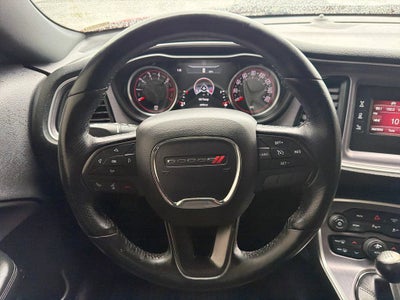 2017 Dodge Challenger R/T Shaker