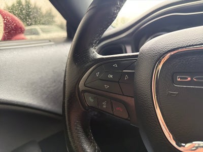 2017 Dodge Challenger R/T Shaker