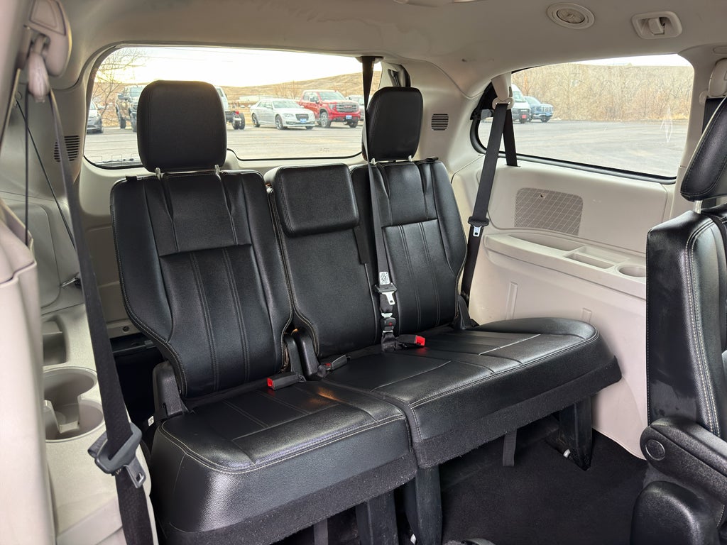 2014 Chrysler Town & Country Touring