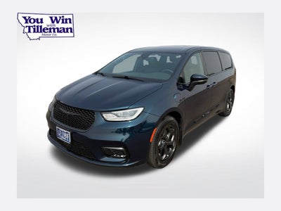 2023 Chrysler Pacifica Hybrid Touring L