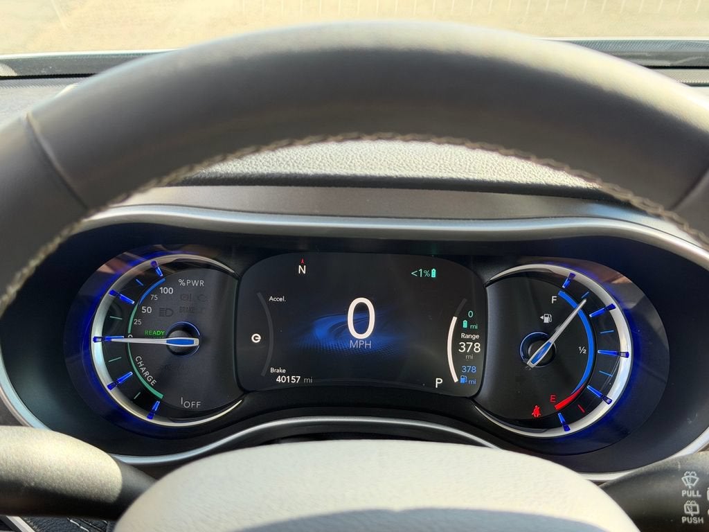 2023 Chrysler Pacifica Hybrid Touring L