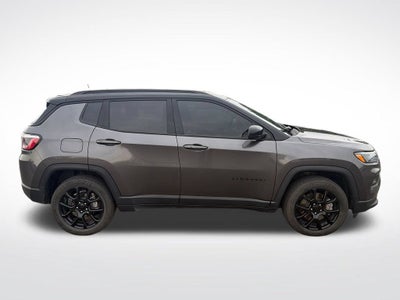 2023 Jeep Compass Altitude