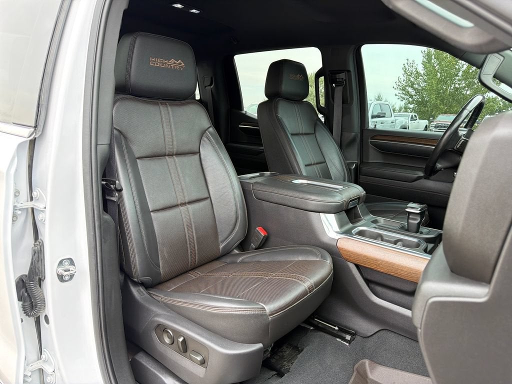 2022 Chevrolet Silverado 1500 High Country