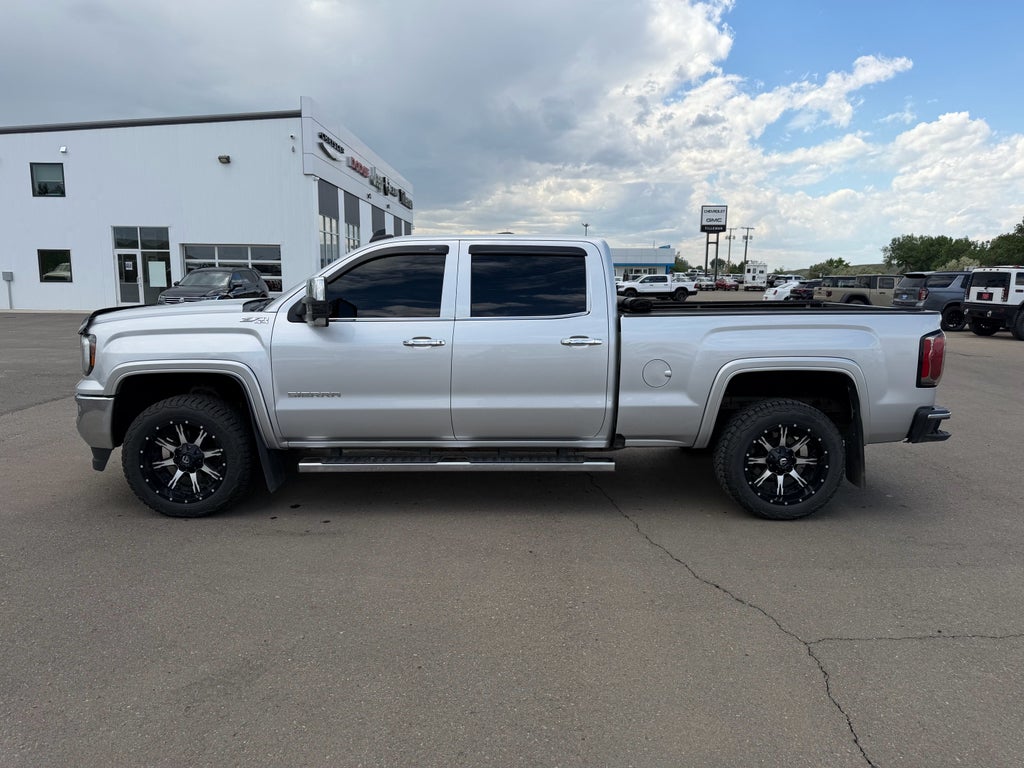 2017 GMC Sierra 1500 SLT